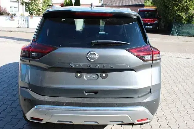Neu Nissan X-Trail Tekna 163 PS (119 kW) 2026 Andere SUV