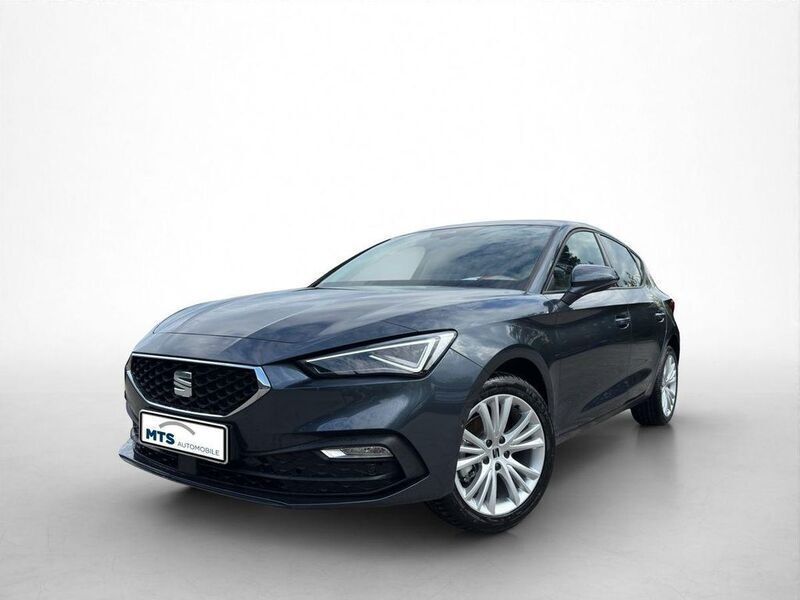 Grau Neu 2025 Seat Leon Style Limousine | 32.450 € (Teuer) - Bild 1/4