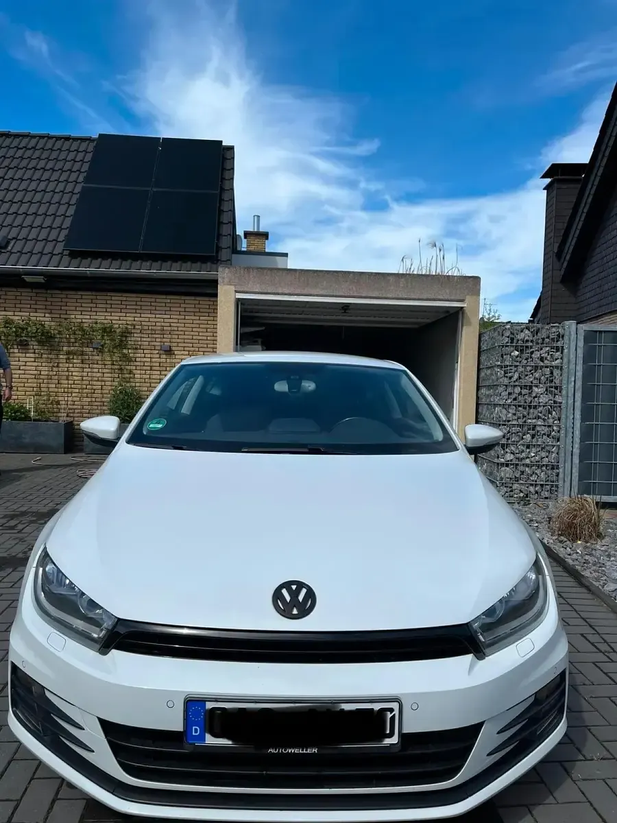 Gebraucht VW Scirocco Sound 179 PS (131 kW) 2018 Weiß Coupé