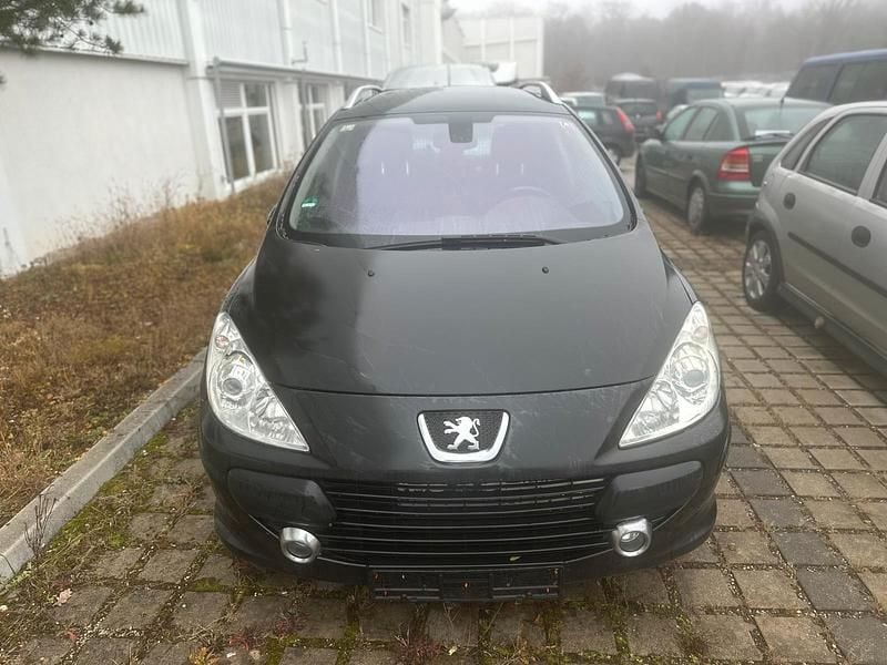 Schwarz Gebraucht 2005 Peugeot 307 Kombi | 650 € (Superpreis) - Bild 1/4