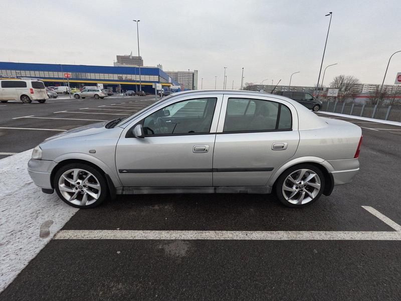 Gebraucht Opel Astra 84 PS (61 kW) 2002 Grau Kleinwagen