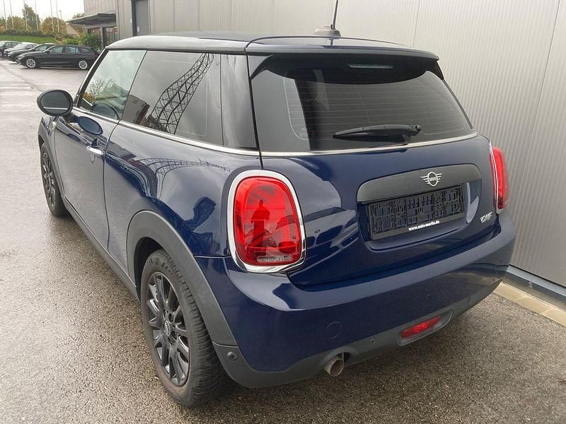 Gebraucht Mini ONE 102 PS (75 kW) 2019 Blau Kleinwagen