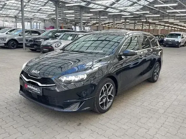Gebraucht Kia Ceed Platinum 160 PS (117 kW) 2022 Schwarz Kleinwagen