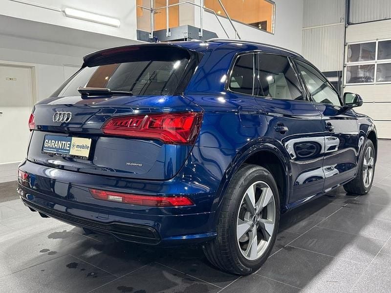Gebraucht Audi Q5 Sport 252 PS (185 kW) 2021 Navarrablau SUV
