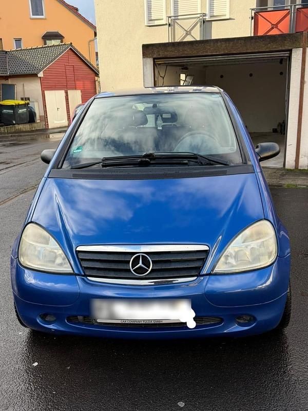 Andere farben Gebraucht 2001 Mercedes A140 Classic Kleinwagen | 450 € - Bild 1/4