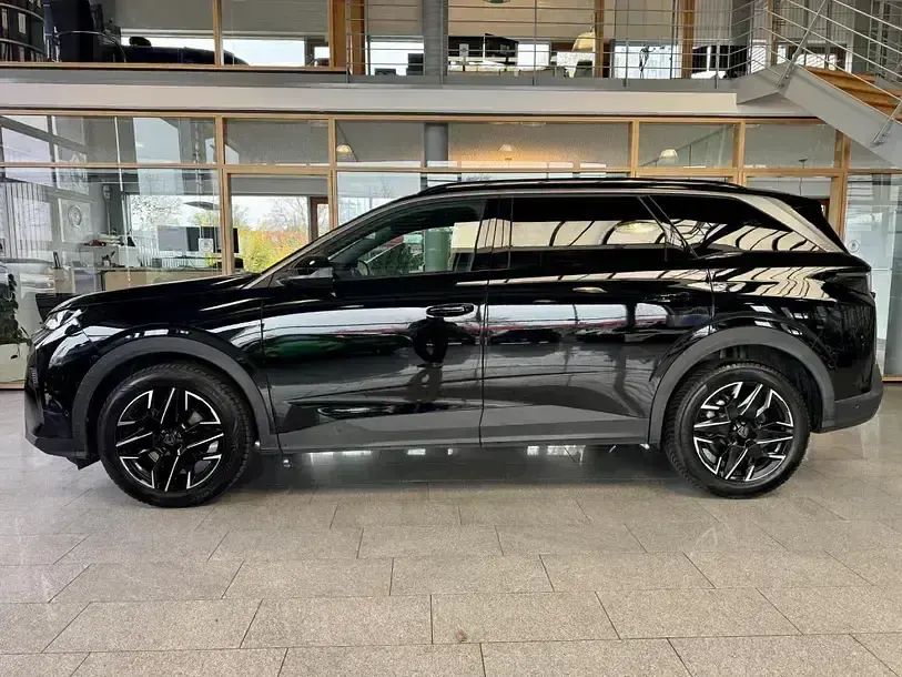 Gebraucht Peugeot 5008 Allure 145 PS (106 kW) 2025 Schwarz SUV