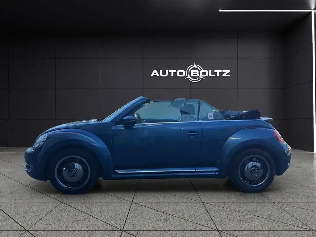 Gebraucht VW Beetle Design 110 PS (80 kW) 2016 Blau Kleinwagen