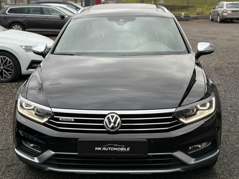 Gebraucht VW Passat Alltrack 190 PS (139 kW) 2019 Deep black Kombi