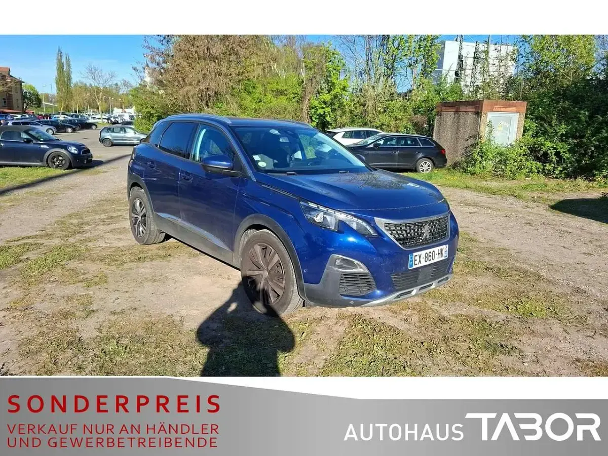 Gebraucht Peugeot 3008 120 PS (88 kW) 2018 Blau/metallic klarlack SUV