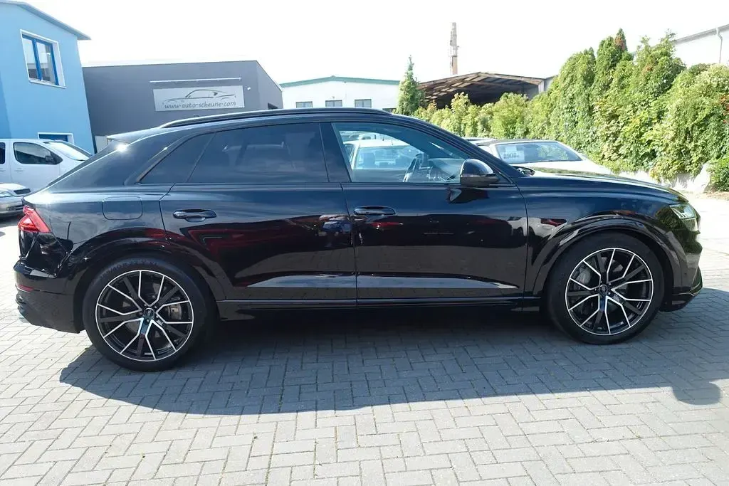 Gebraucht Audi SQ8 Sport 435 PS (319 kW) 2020 Schwarz SUV