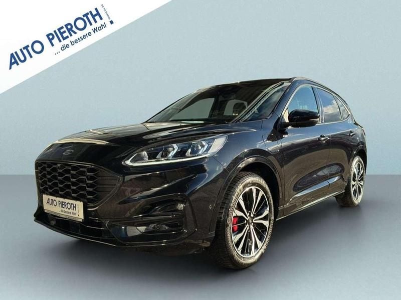 Usado Ford Kuga ST-Line X 224 HP (164 kW) 2023 SUV