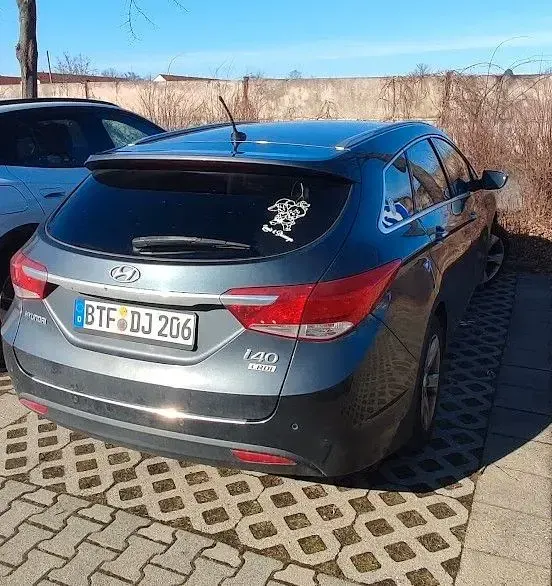 Gebraucht Hyundai i40 Premium 136 PS (100 kW) 2013 Kombi