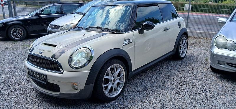 Weiß Gebraucht 2008 Mini Cooper Kleinwagen | 4.990 € - Bild 1/4