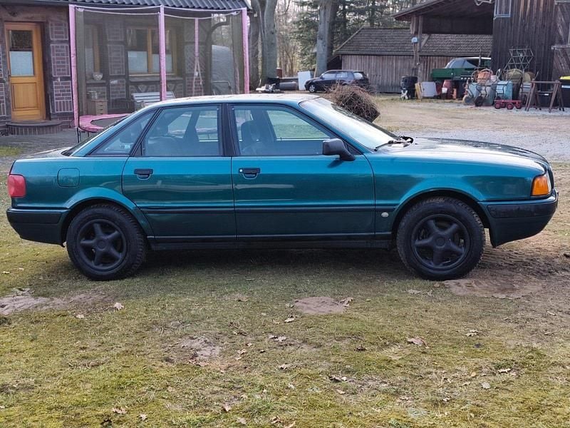 Second-hand Audi 80 90 CP (66 kW) 1994 Verde Berlinǎ