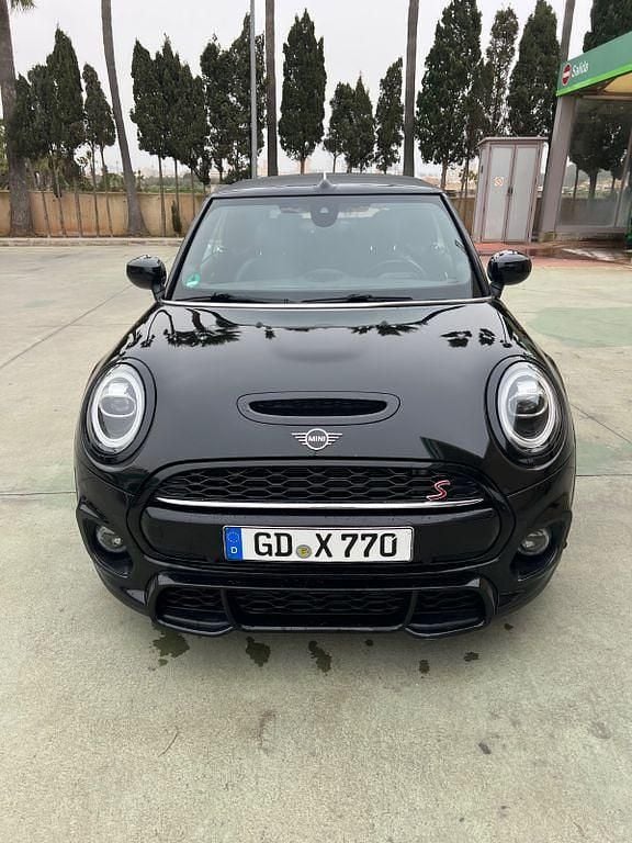 Gebraucht Mini John Cooper Works 178 PS (130 kW) 2021 Schwarz Kleinwagen