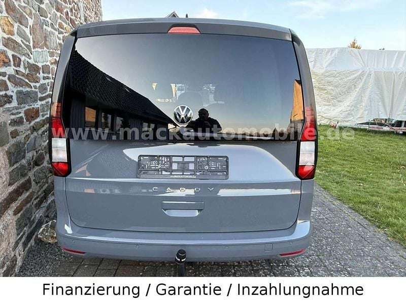 Gebraucht VW Caddy Life 122 PS (89 kW) 2022 Grau Van / Kleinbus