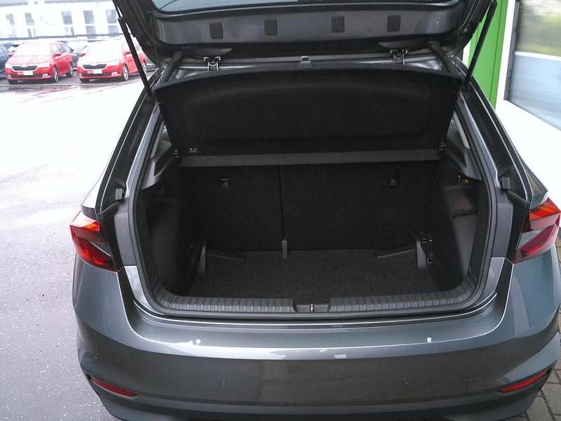 Gebraucht Skoda Fabia Ambition 110 PS (80 kW) 2022 Grau Limousine