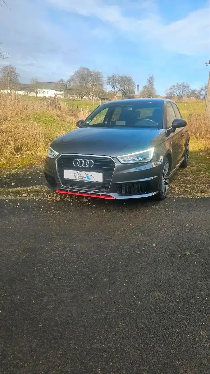 Gebraucht Audi A1 S-Line 192 PS (141 kW) 2018 Grau Kleinwagen