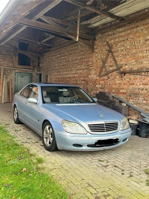 Gebraucht Mercedes S500 306 PS (225 kW) 2001 Blau Limousine