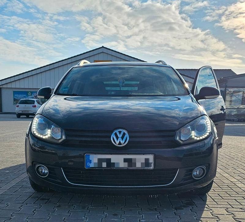 Schwarz Gebraucht 2011 VW Golf VI Highline Kleinwagen | 3.800 € (Fairer Preis) - Bild 1/4