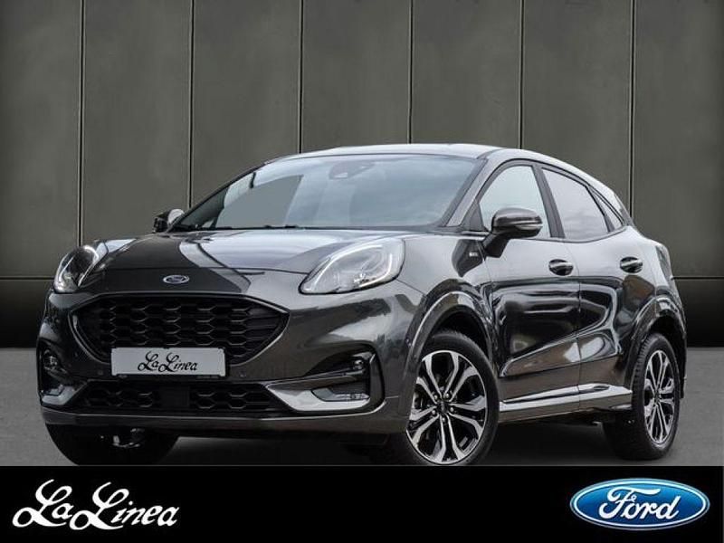 Magneticgrau (metallic) Gebraucht 2024 Ford Puma Gen-E ST-Line X SUV | 23.490 € - Bild 1/3