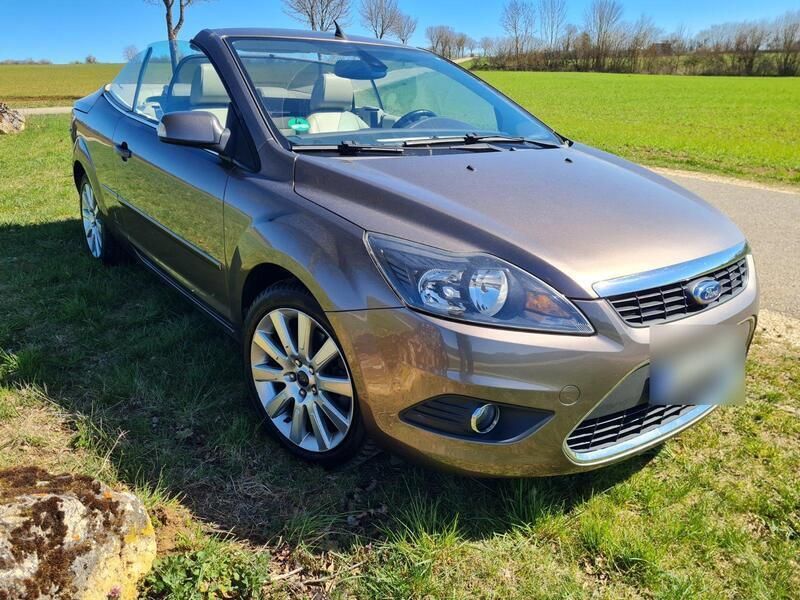 Gold Gebraucht 2008 Ford Focus Cabriolet Cabrio | 8.950 € - Bild 1/4