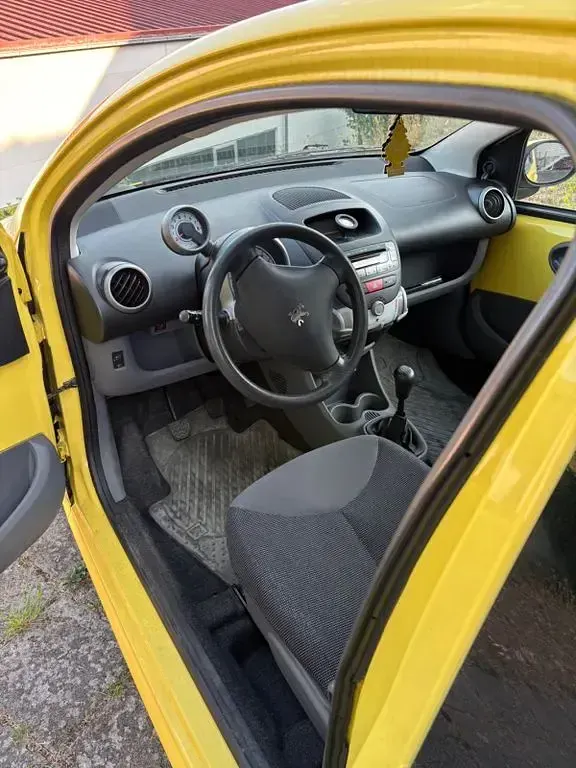 Gebraucht Peugeot 107 Filou 68 PS (50 kW) 2007 Gelb Kleinwagen