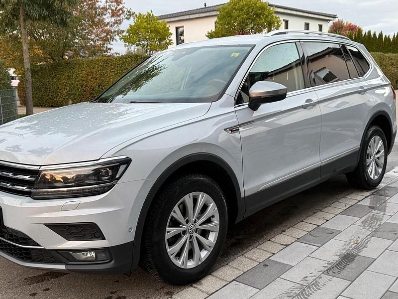 Gebraucht VW Tiguan Allspace Highline 150 PS (110 kW) 2017 Weiß SUV