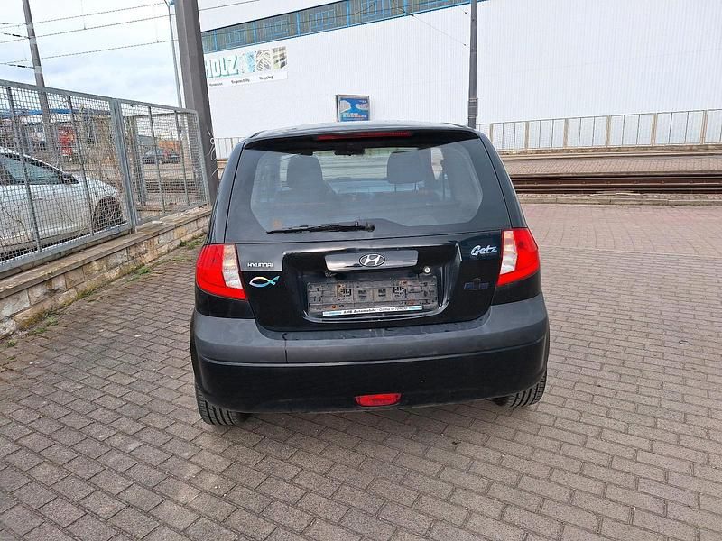 Gebraucht Hyundai Getz 65 PS (47 kW) 2006 Schwarz Kleinwagen