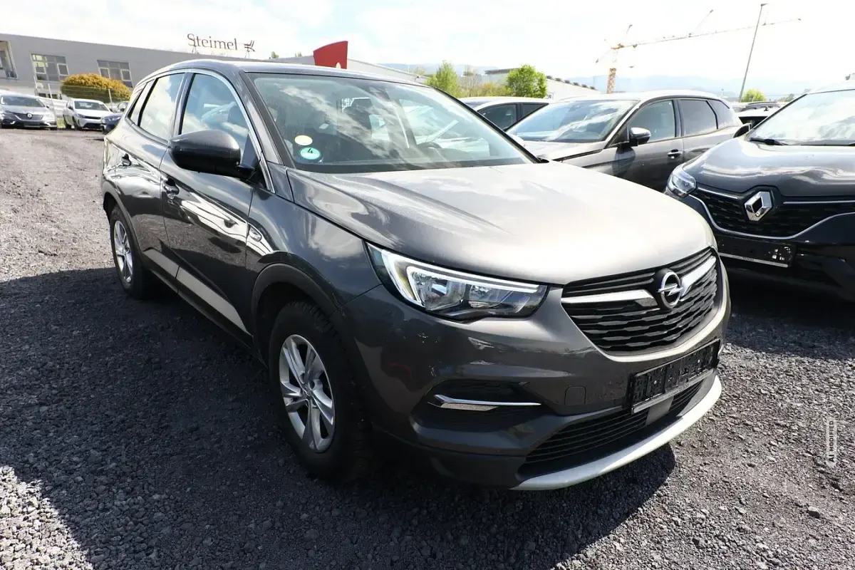 Gebraucht Opel Grandland X Innovation 131 PS (96 kW) 2019 Grau metallic SUV