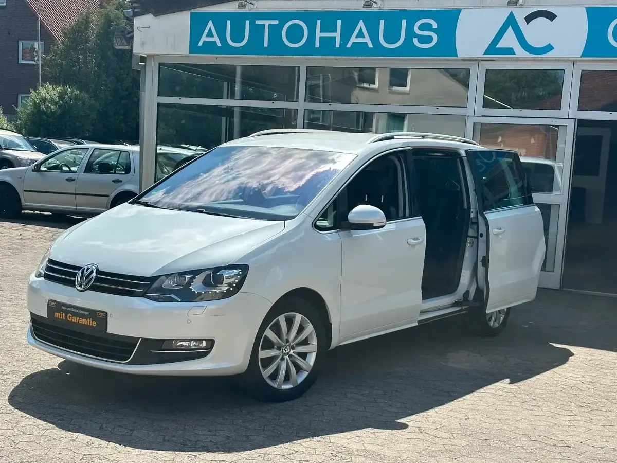 Gebraucht VW Sharan 140 PS (102 kW) 2013 Weiß Van / Kleinbus