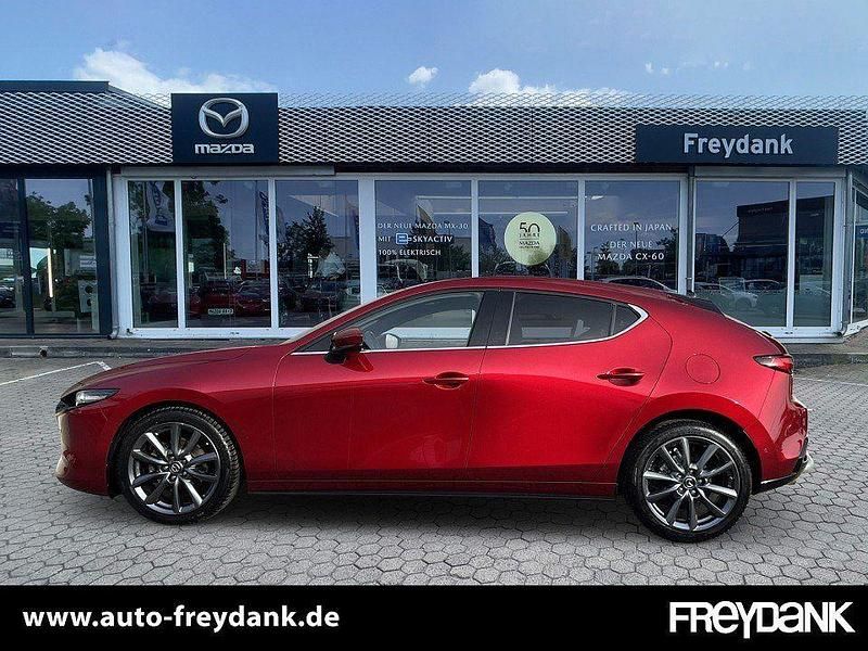 Gebraucht Mazda 3 Selection 150 PS (110 kW) 2022 Soul red crystal Limousine