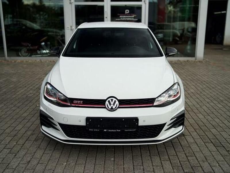 Gebraucht VW Golf VII GTI 245 PS (180 kW) 2019 Andere Limousine