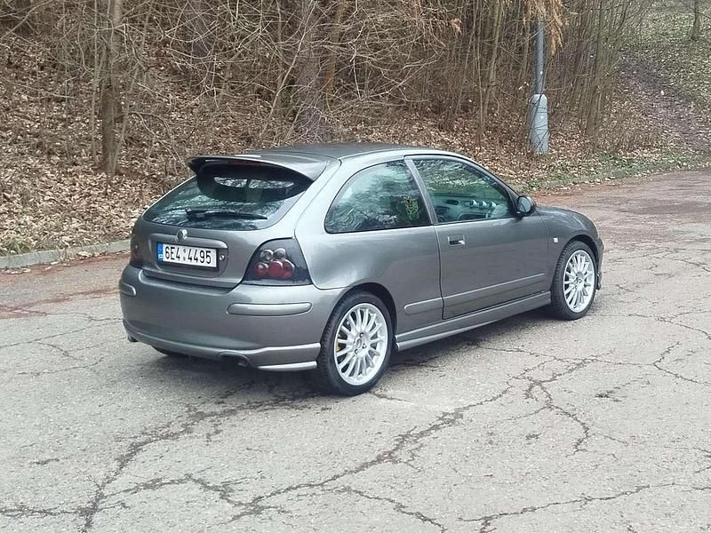 Gebraucht MG ZR 116 PS (85 kW) 2005 Grau Kleinwagen