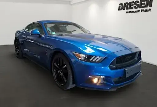 Usata Ford Mustang Fastback 317 CV (233 kW) 2017 Blu Coupé