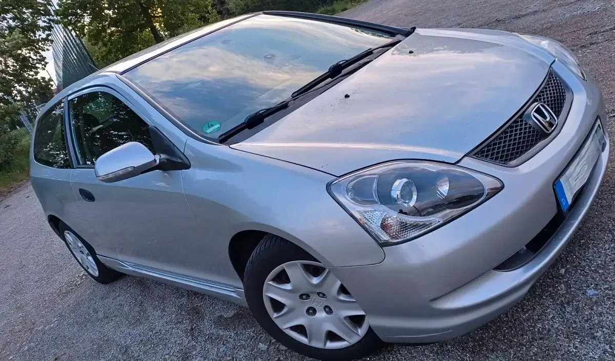 Occasion Honda Civic 90 ch (66 kW) 2005 Argent Coupé