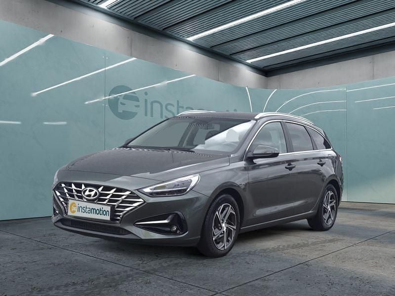 Grau Gebraucht 2024 Hyundai i30 Kombi | 21.749 € (Fairer Preis) - Bild 1/4