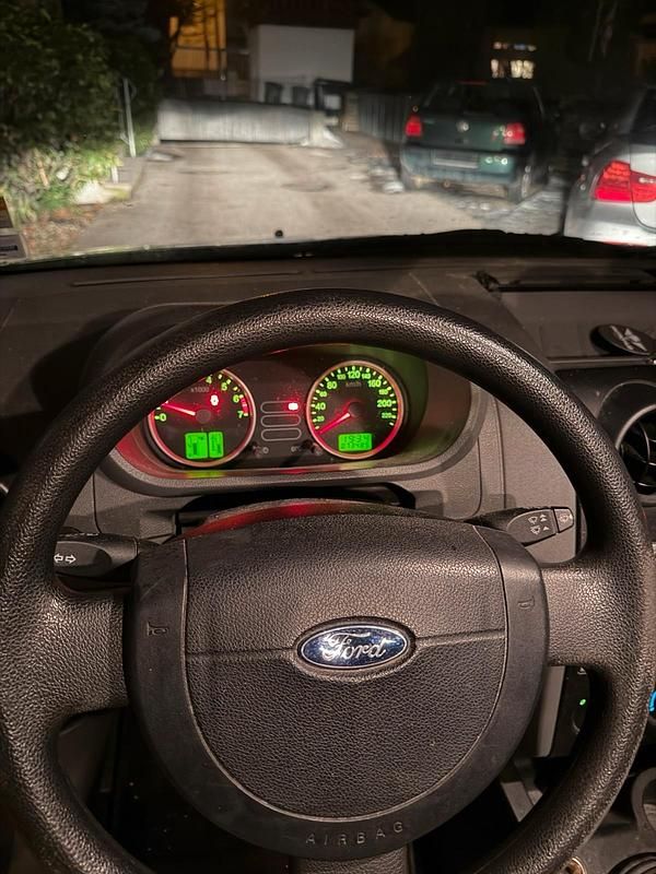 Gebraucht Ford Fusion 2005 Silber Kleinwagen