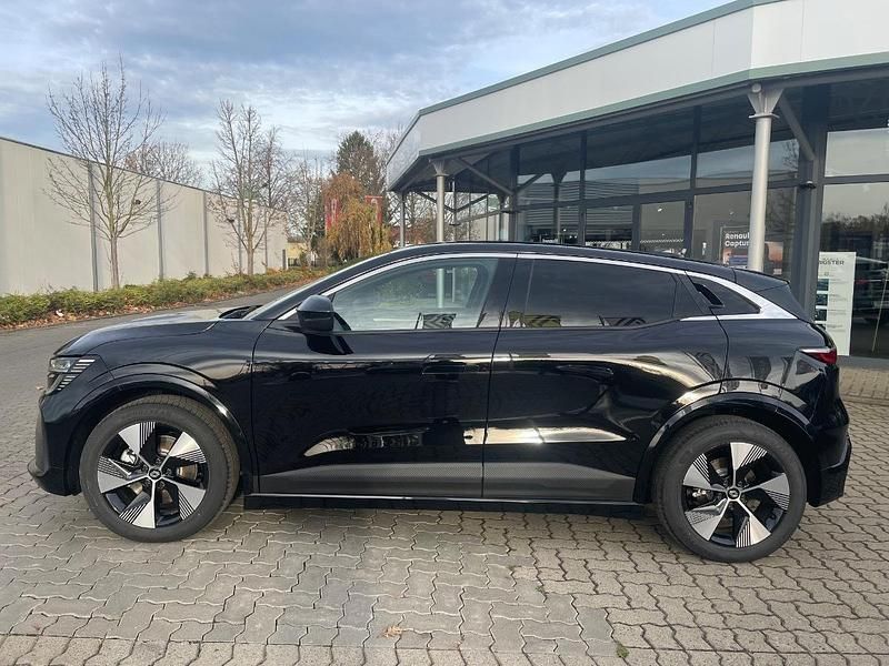 Neu Renault Megane E-Tech Komfort 22 kW (30 PS) 2025 Blackpearl (schwarz)