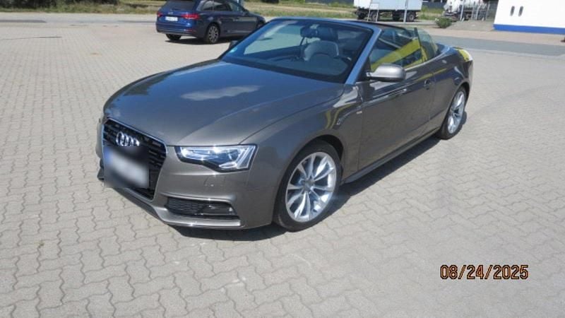 Gebraucht Audi A5 Cabriolet S-Line 190 PS (139 kW) 2016 Grau Cabrio
