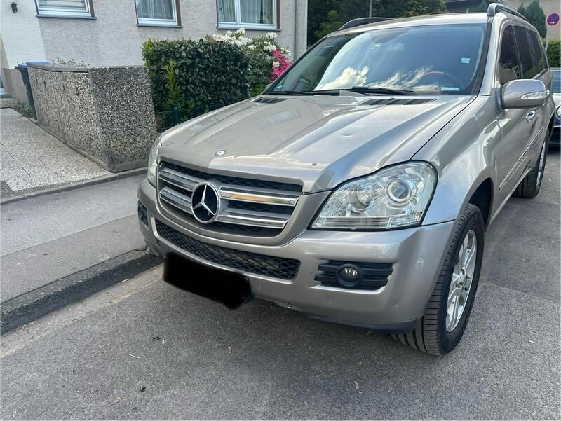 Silber Gebraucht 2007 Mercedes GL320 SUV | 7.000 € - Bild 1/4