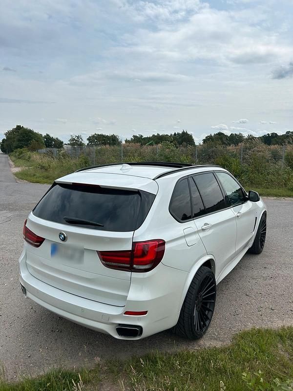 Gebraucht BMW X5 313 PS (230 kW) 2016 Weiß SUV
