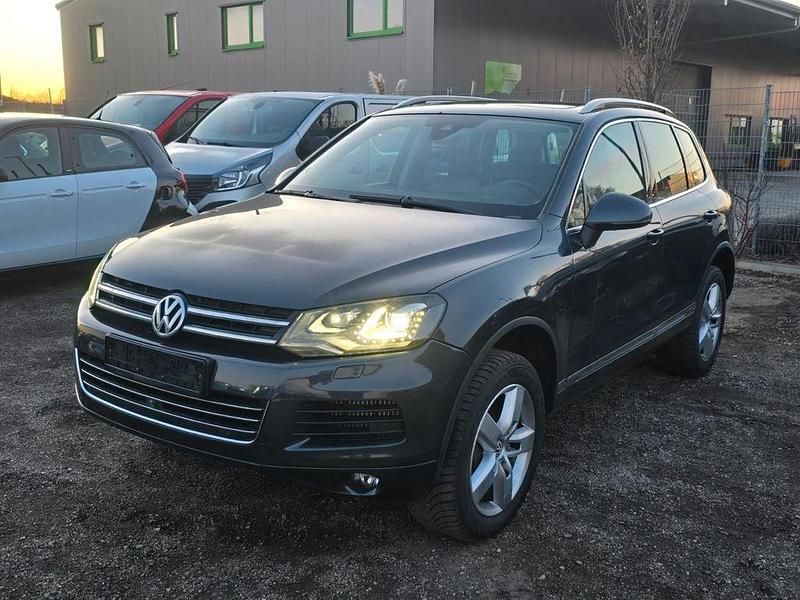 Gebraucht VW Touareg 239 PS (175 kW) 2010 Grau SUV