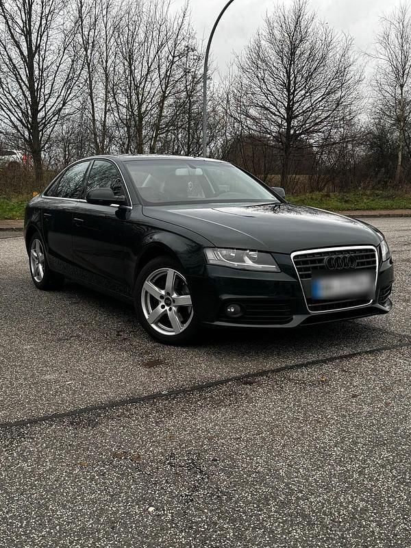 Andere farben Gebraucht 2010 Audi A4 Ambiente Limousine | 7.390 € (Etwas zu teuer) - Bild 1/4