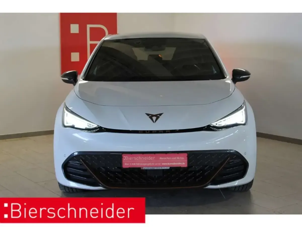 Gebraucht Cupra Born 169 kW (231 PS) 2023 Weiss Kleinwagen