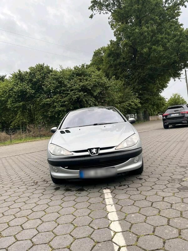 Silber Gebraucht 2001 Peugeot 206 Filou Kleinwagen | 1.800 € (Fairer Preis) - Bild 1/4
