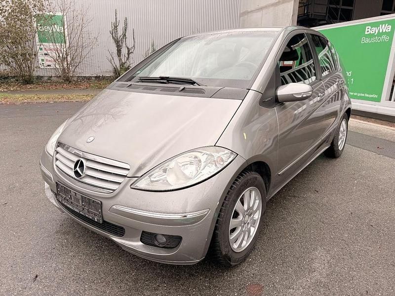 Grau Gebraucht 2008 Mercedes A170 Limousine | 1.990 € (Superpreis) - Bild 1/4