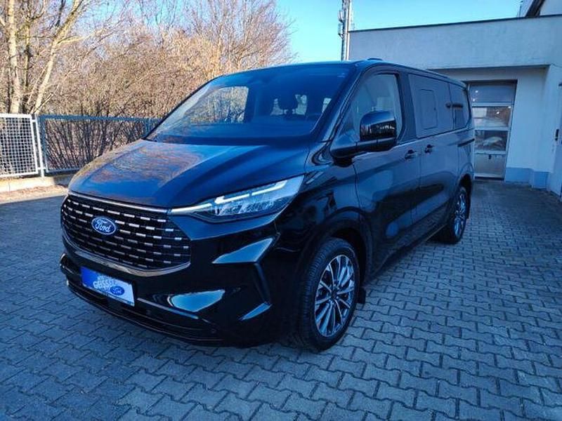 Gebraucht Ford Tourneo Custom Titanium 170 PS (125 kW) 2025 Schwarz Van