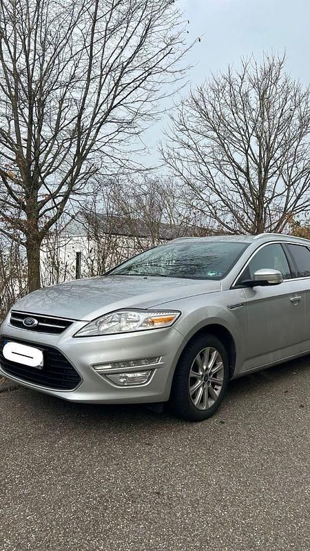 Schwarz Gebraucht 2013 Ford Mondeo Business Edition Kombi | 2.400 € (Superpreis) - Bild 1/4