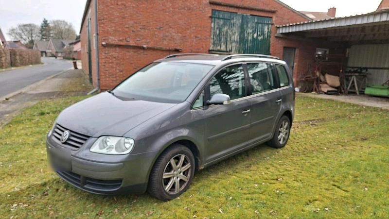 Gebraucht VW Touran 105 PS (77 kW) 2005 Grau Van / Kleinbus